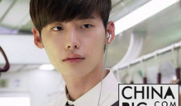 李钟硕 电视剧,情感纠葛与成长蜕变